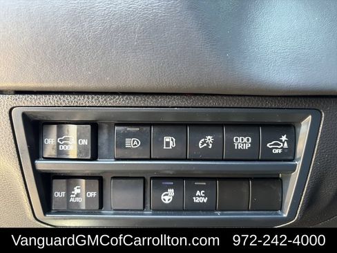 Used 2026 Toyota Sequoia Platinum AWD/4WD image 14