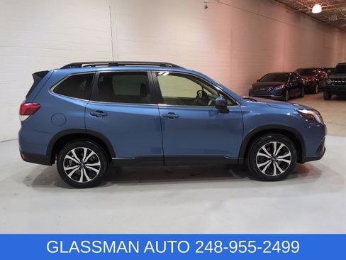 Certified 2024 Subaru Forester Limited AWD/4WD image 2
