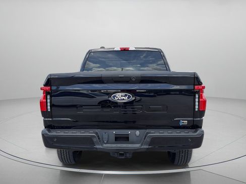 Used 2024 Ford F150 Lightning XLT AWD/4WD image 4
