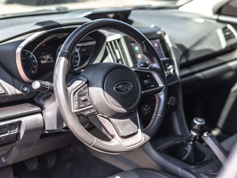 Used 2019 Subaru Crosstrek 2.0i Premium AWD/4WD image 9