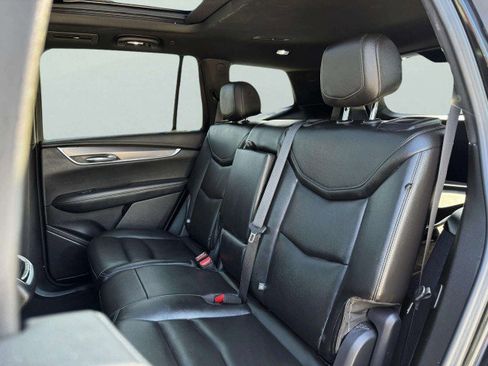 Used 2024 Cadillac XT6 Luxury w/ LPO, Floor Liner Package image 37