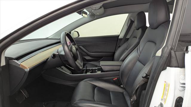 Used 2018 Tesla Model 3 Long Range RWD image 14