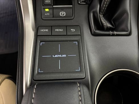 Used 2015 Lexus NX 300h FWD image 27