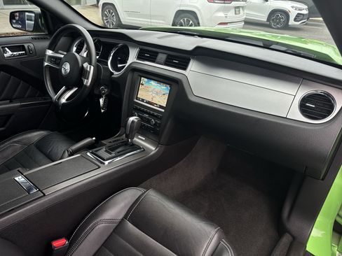 Used 2013 Ford Mustang GT w/ Electronics Pkg image 26