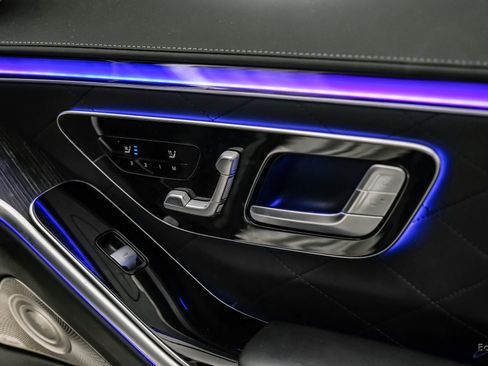 Used 2022 Mercedes-Benz S 580 4MATIC Sedan image 91
