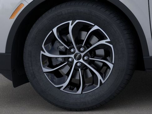 New 2026 Lincoln Nautilus Premier AWD/4WD image 19