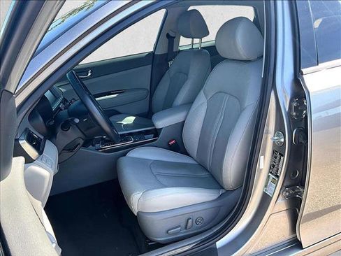Used 2018 Kia Optima EX w/ Premium Package FWD image 24