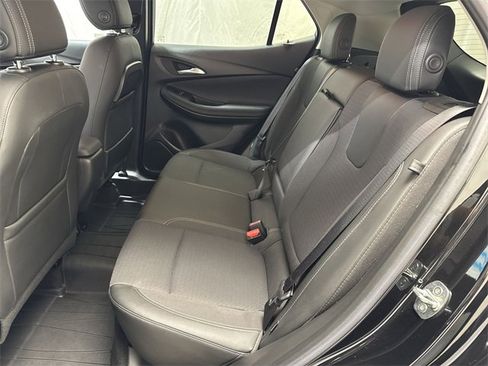 Certified 2022 Buick Encore GX Select image 12