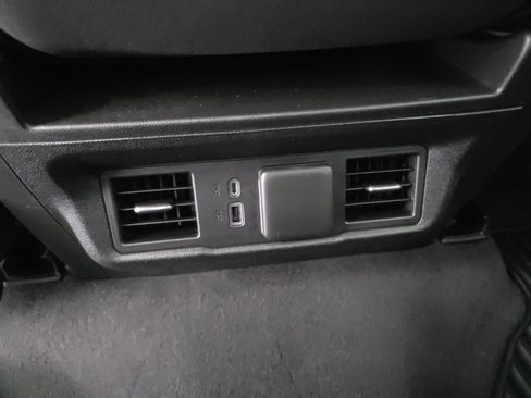 Used 2024 GMC Sierra 1500 SLE AWD/4WD image 23