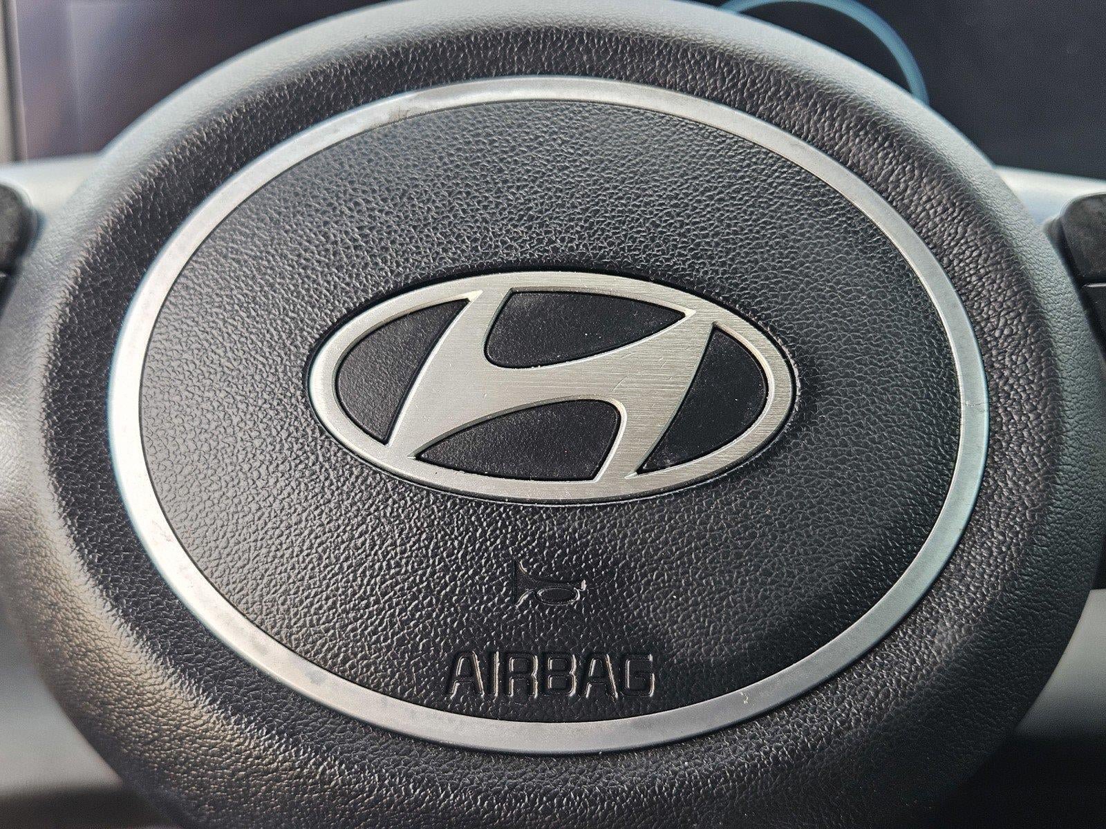 Used 2024 Hyundai Elantra SEL w/ Convenience Package FWD image 15
