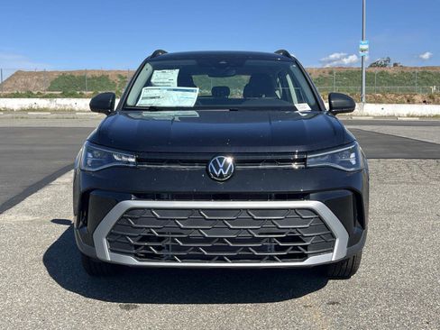 New 2026 Volkswagen Taos S FWD image 4