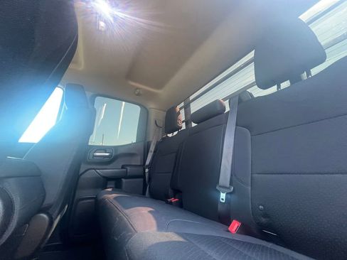 Used 2019 Chevrolet Silverado 1500 Custom w/ Custom Value Package AWD/4WD image 13