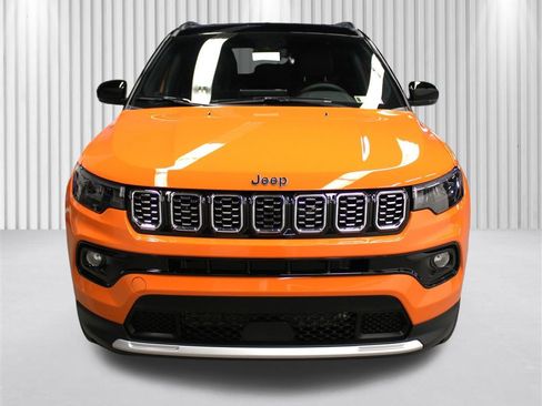 New 2026 Jeep Compass Limited image 38