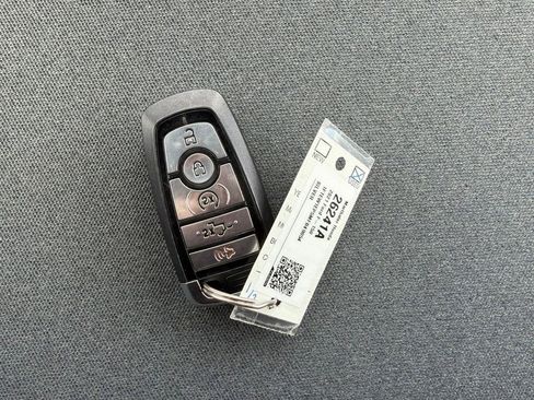 Used 2021 Ford F150 XLT w/ Equipment Group 302A High AWD/4WD image 9