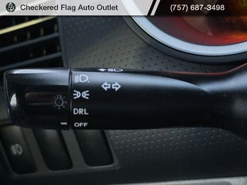 Used 2013 Toyota Tacoma PreRunner image 29