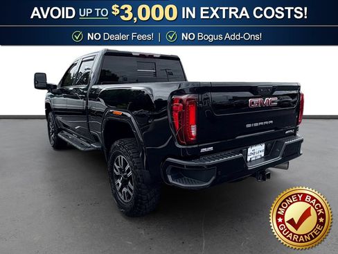Used 2023 GMC Sierra 3500 AT4 w/ AT4 Preferred Package AWD/4WD image 4