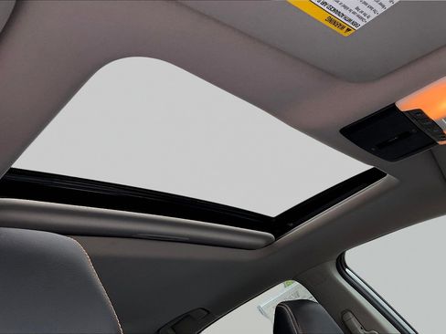 Used 2019 Nissan Altima 2.5 SR w/ SR Premium Package image 28