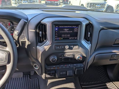 Used 2024 Chevrolet Silverado 1500 Custom Trail Boss AWD/4WD image 22