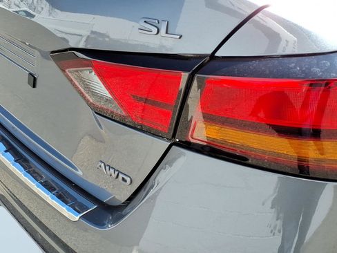 Used 2023 Nissan Altima 2.5 SL AWD/4WD image 5