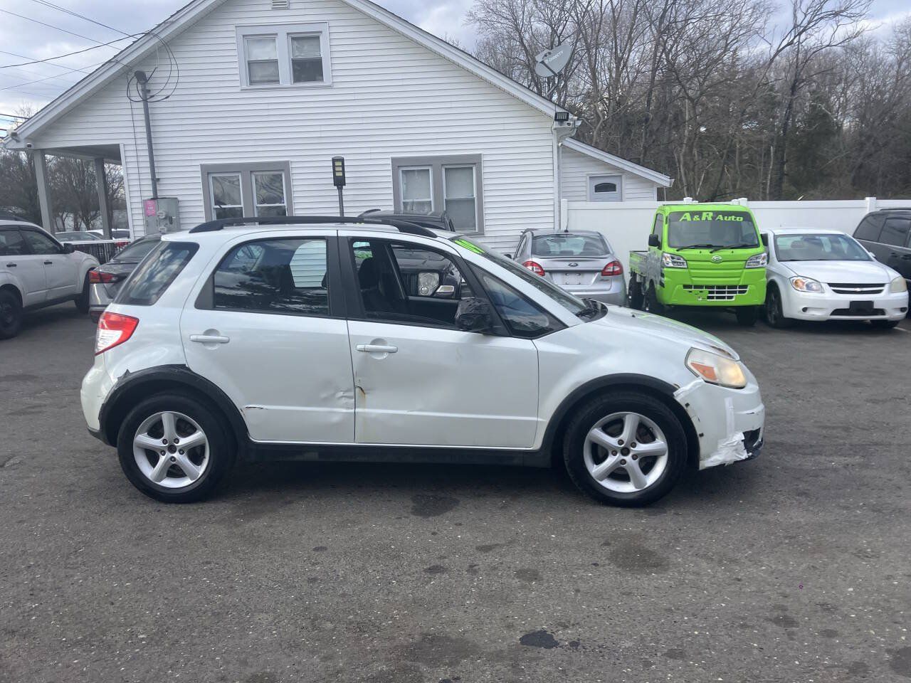 Used 2009 Suzuki SX4 AWD Hatchback image 6