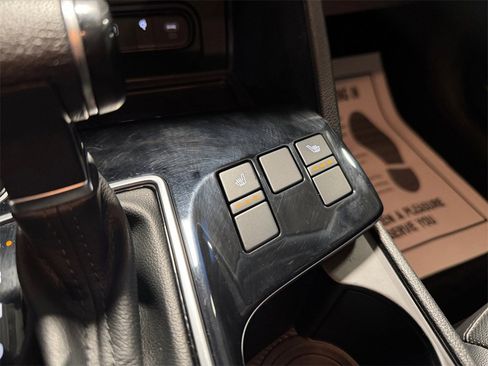 Certified 2024 Kia Sportage EX image 30