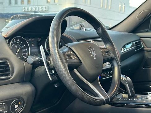 Used 2024 Maserati Levante GT Ultima AWD/4WD image 9