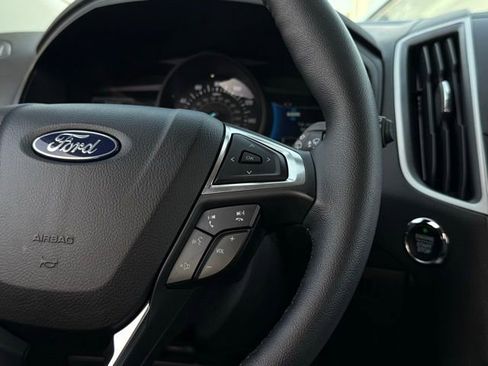Used 2023 Ford Edge SEL w/ Convenience Package image 8