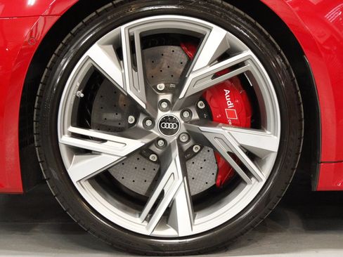 Used 2021 Audi RS 6 AWD/4WD image 9