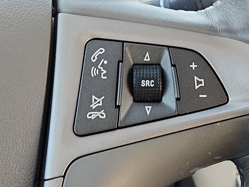 Used 2013 Buick LaCrosse Touring image 23