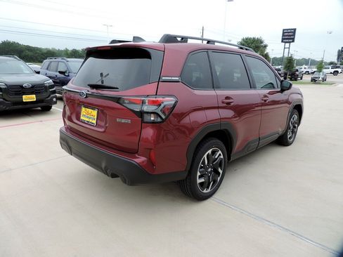 New 2026 Subaru Forester Touring AWD/4WD image 5
