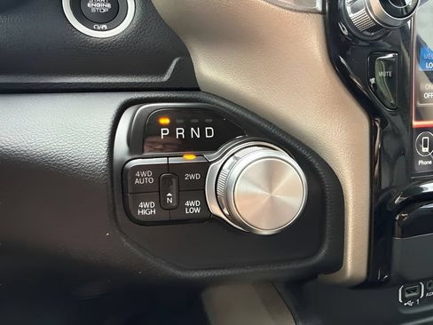 Used 2021 RAM 1500 Laramie AWD/4WD image 23