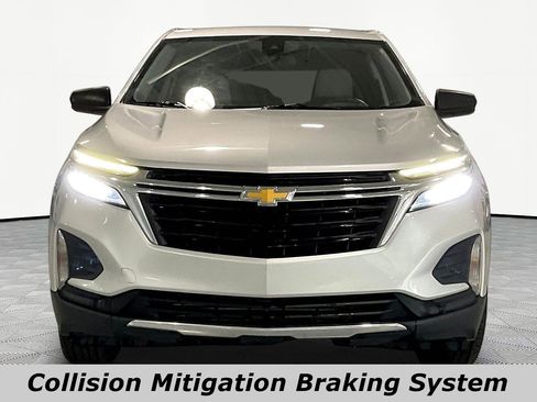 Used 2022 Chevrolet Equinox LT AWD/4WD image 2