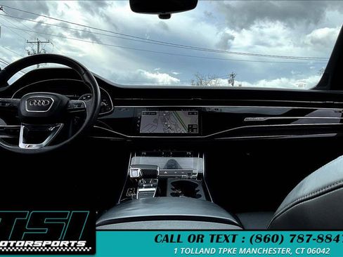 Used 2021 Audi SQ7 Premium Plus w/ Driver Assistance Package image 32