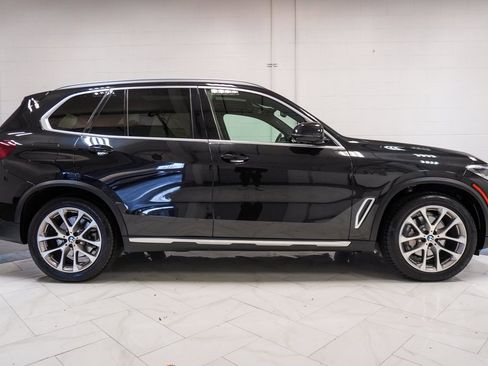 Used 2021 BMW X5 xDrive40i w/ Premium Package 2 image 38