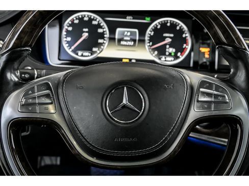 Used 2014 Mercedes-Benz S 550 Sedan image 17
