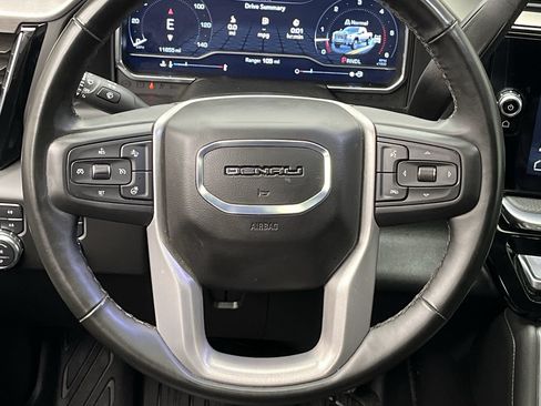 Certified 2025 GMC Sierra 2500 Denali w/ Denali Reserve Package AWD/4WD image 16