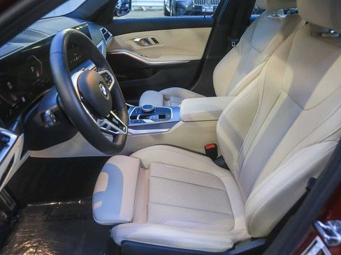 Used 2025 BMW 330i xDrive Sedan image 14