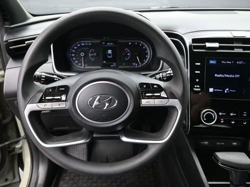 Used 2023 Hyundai Santa Cruz SEL AWD/4WD image 7