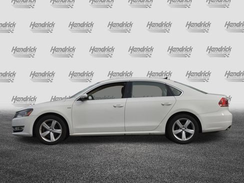 Used 2015 Volkswagen Passat 1.8T Limited Edition image 7