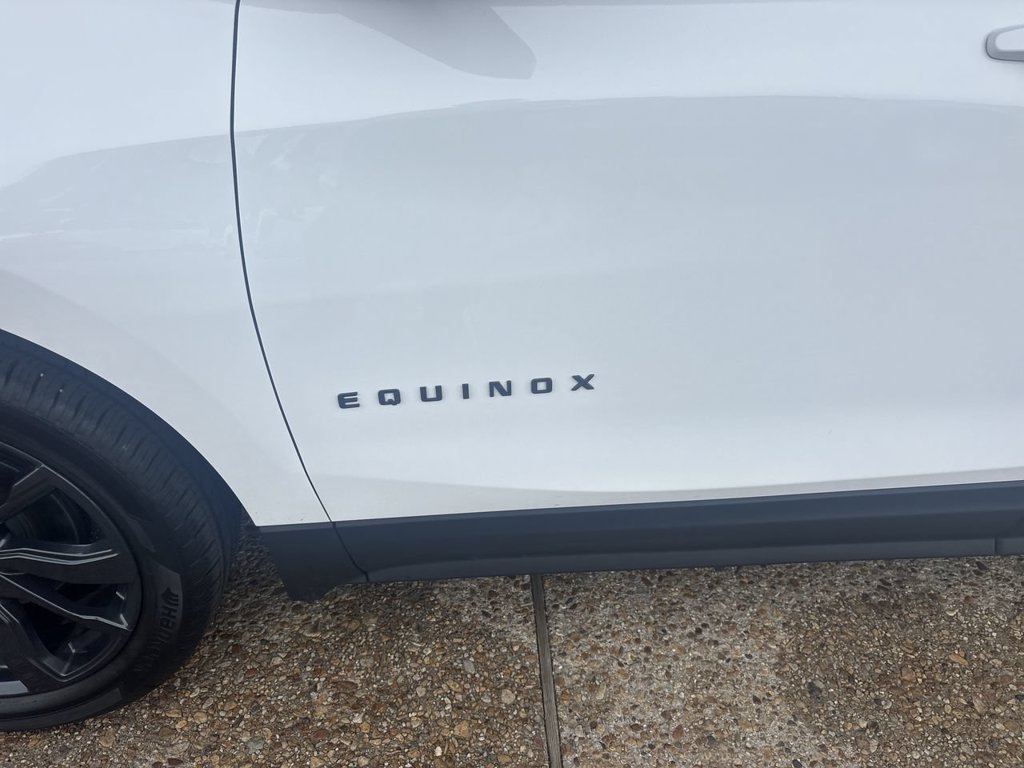 Certified 2024 Chevrolet Equinox RS w/ RS Leather Package FWD image 31