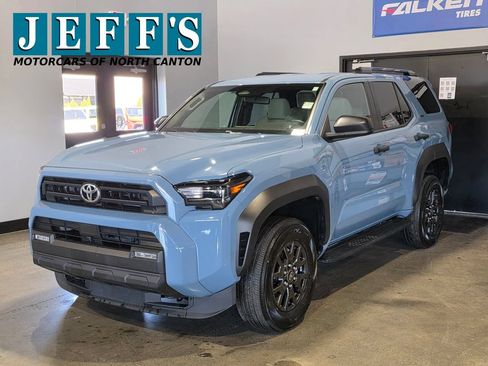 Used 2025 Toyota 4Runner SR5 AWD/4WD image 1