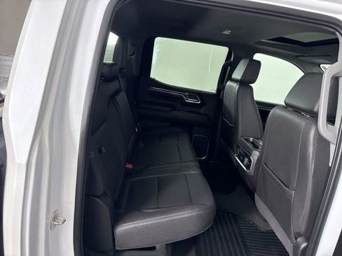 Used 2024 Chevrolet Silverado 1500 LTZ w/ LTZ Premium Package image 18