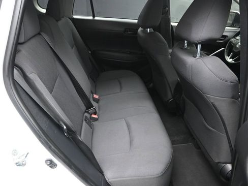 Used 2022 Toyota Corolla Cross LE FWD image 33