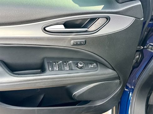 Used 2018 Alfa Romeo Stelvio Sport w/ Quick Order Package 22J Sport image 19