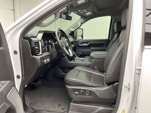 Certified 2026 GMC Sierra 2500 Denali AWD/4WD image 3