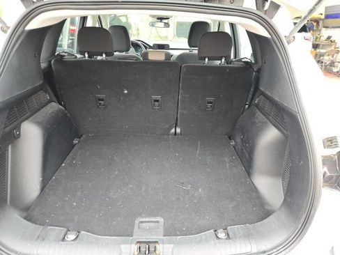 Used 2022 Ford Escape S AWD/4WD image 11