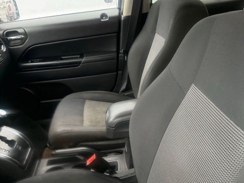 Used 2016 Jeep Patriot Sport w/ Power Value Group image 7