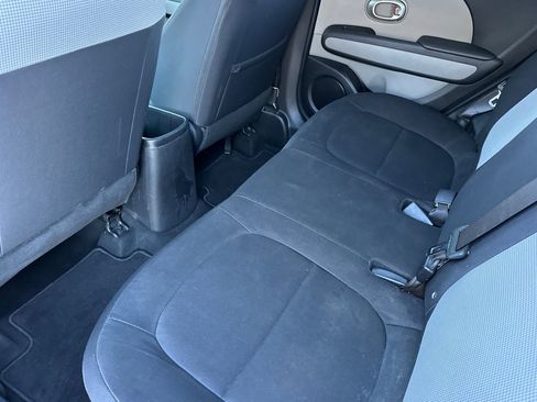Used 2014 Kia Soul image 13
