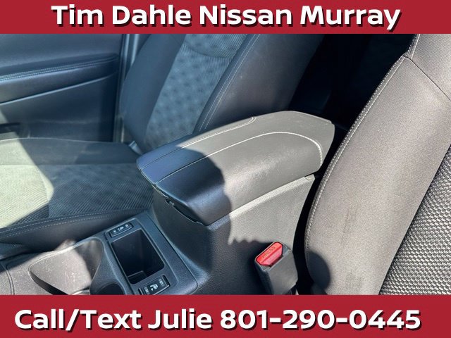 Used 2018 Nissan Rogue Sport SV w/ SV All-Weather Package AWD/4WD image 26