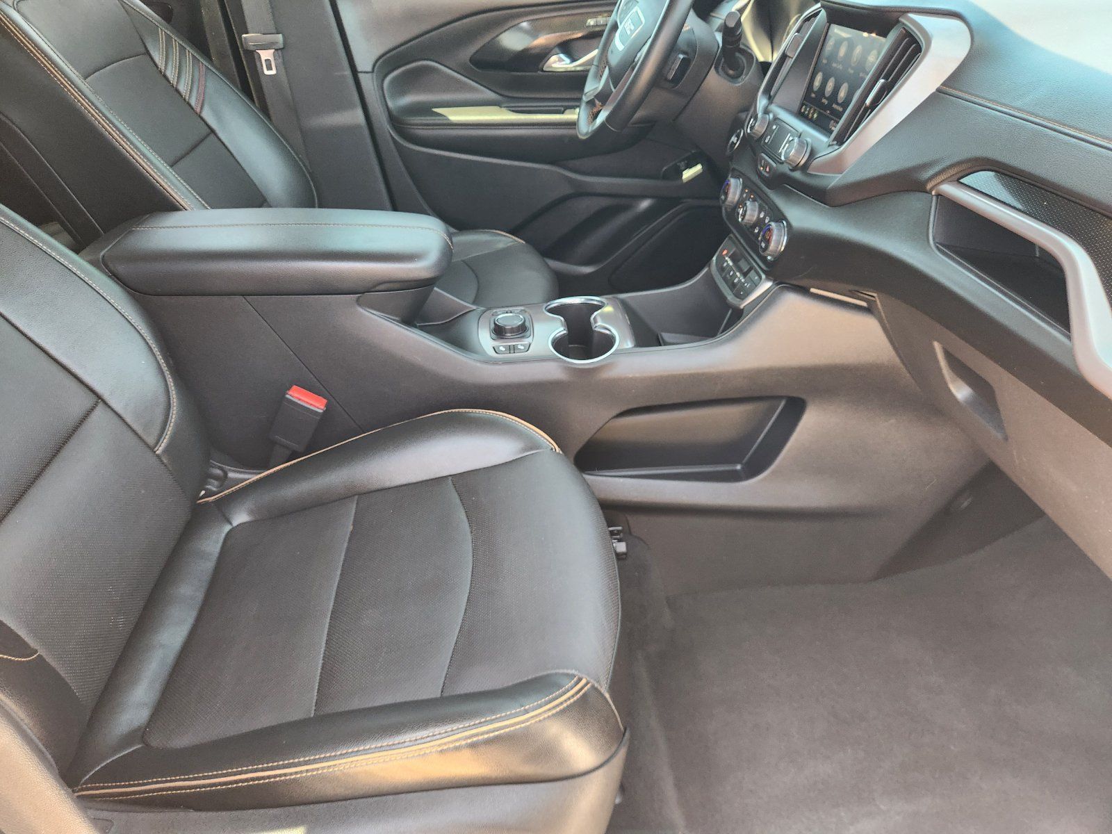 Used 2023 GMC Terrain AT4 AWD/4WD image 14